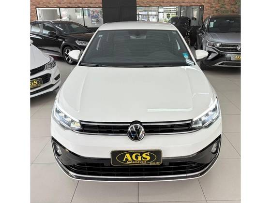 VOLKSWAGEN VIRTUS 1.0 200 TSI HIGHLINE AUTOMÁTICO